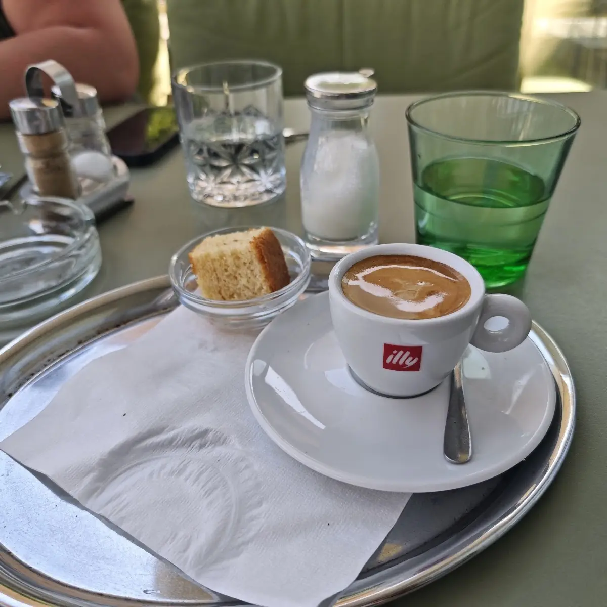 Essen und Trinken photo 3