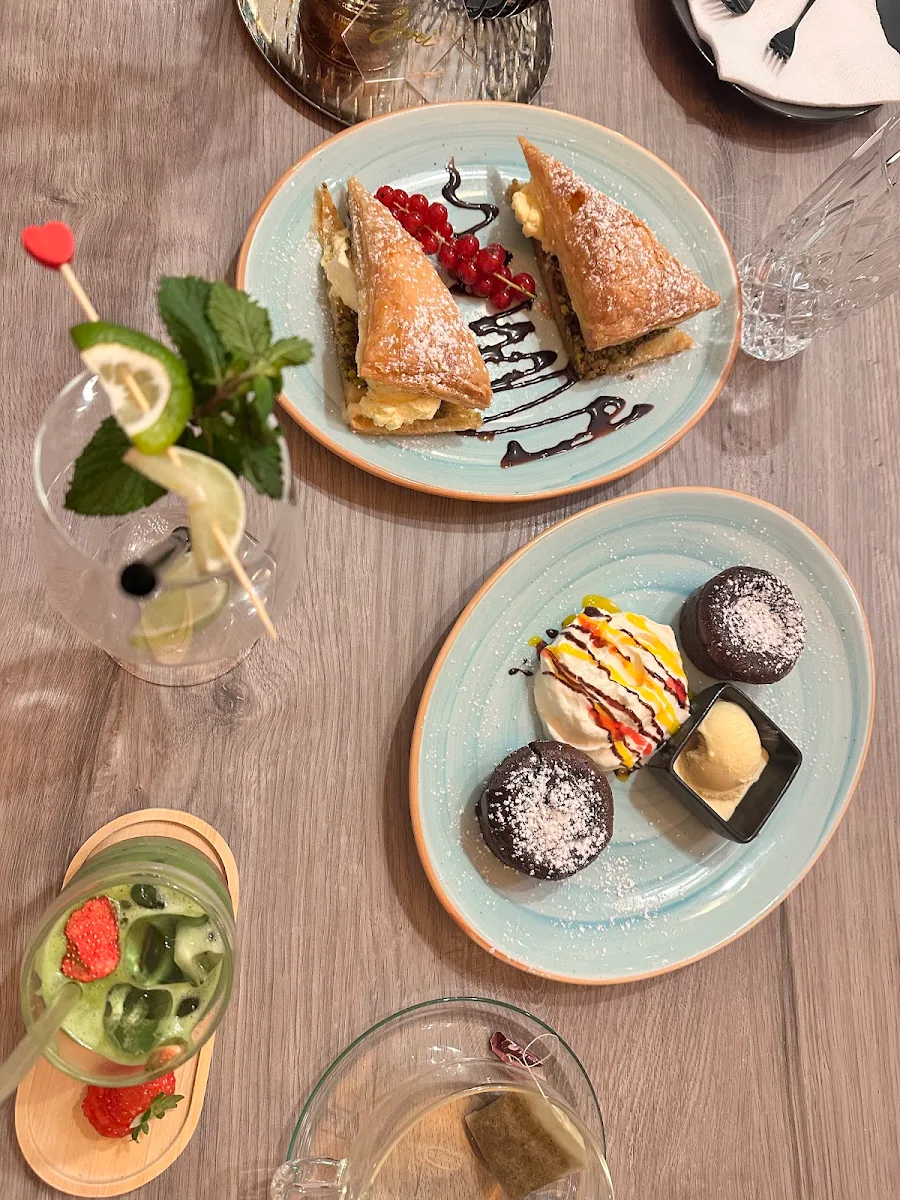 Essen und Trinken photo 3
