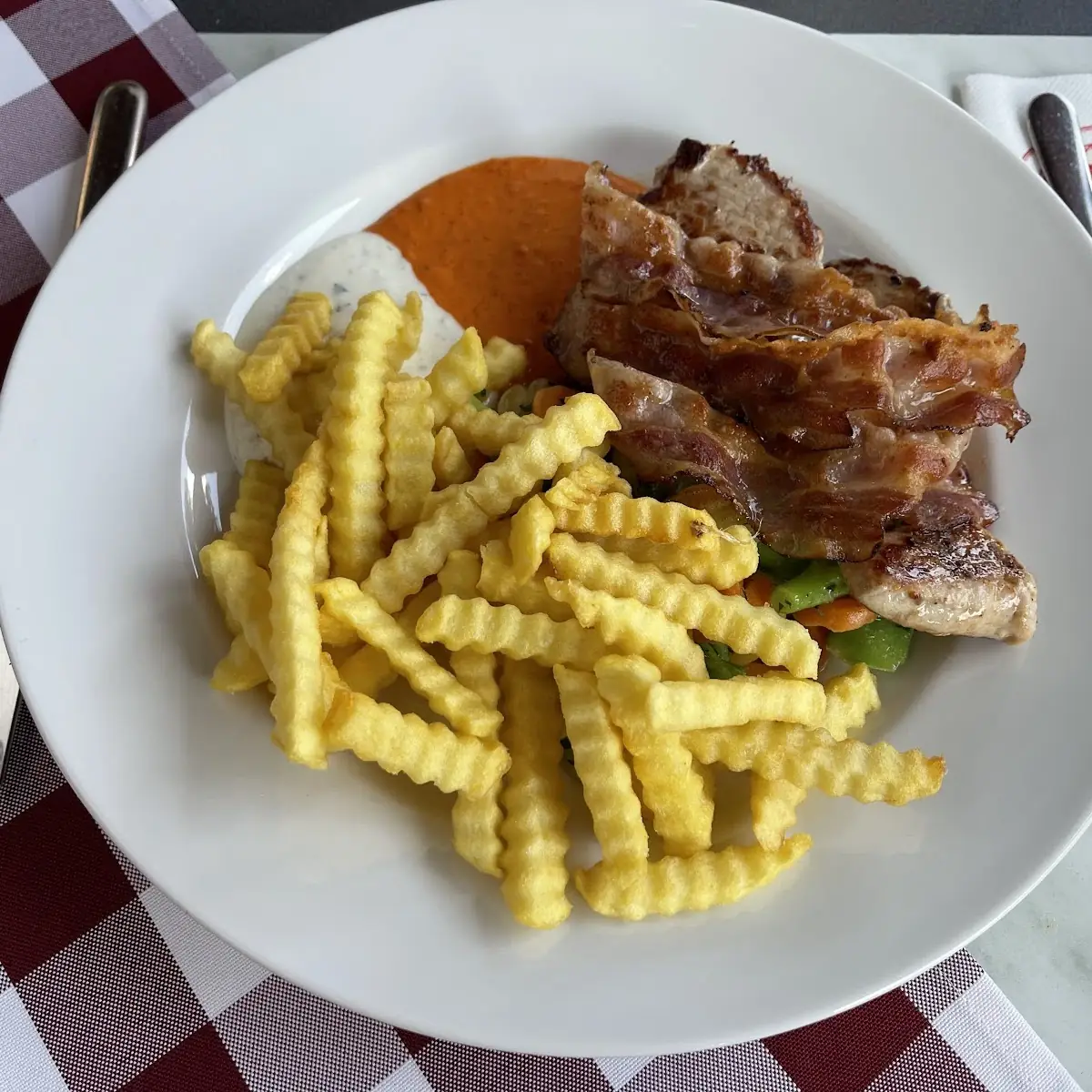 Essen und Trinken photo 3