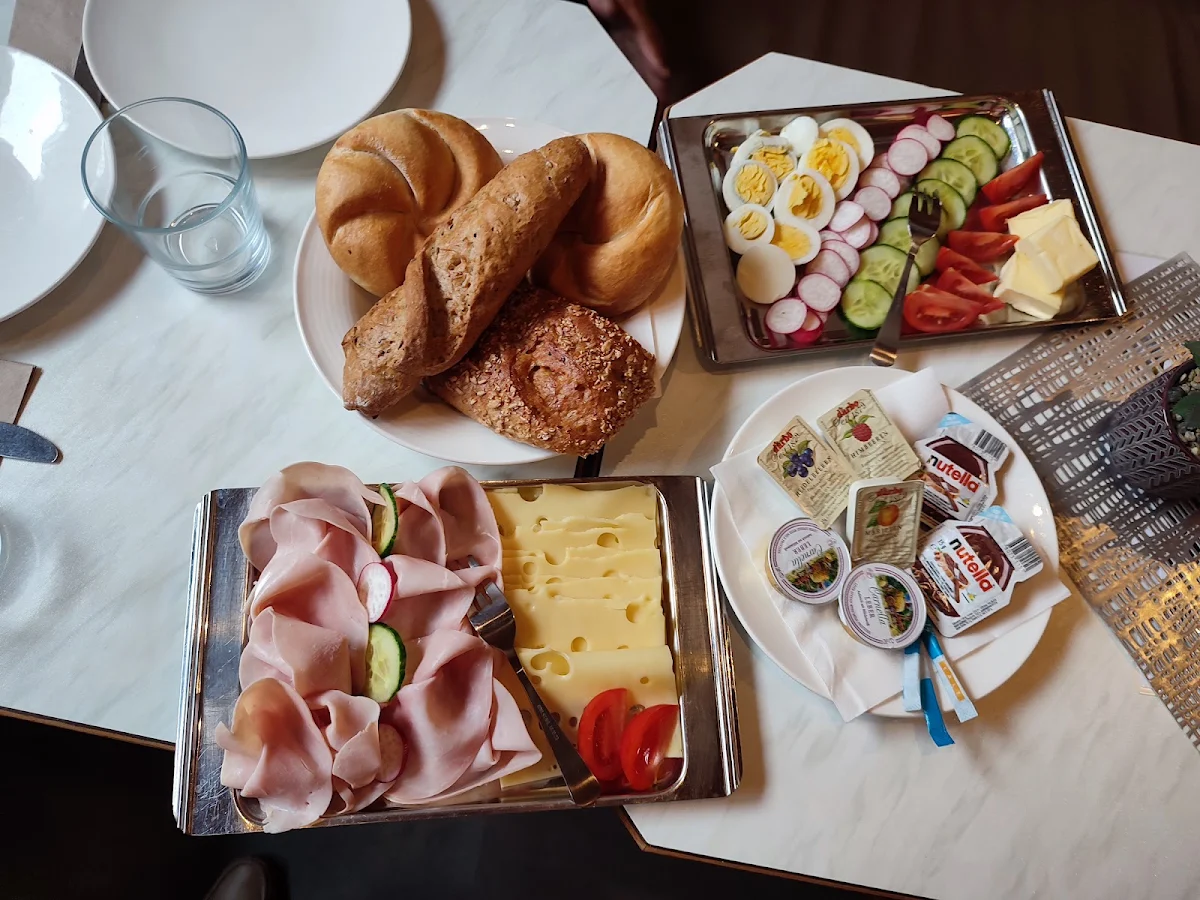 Essen und Trinken photo 1