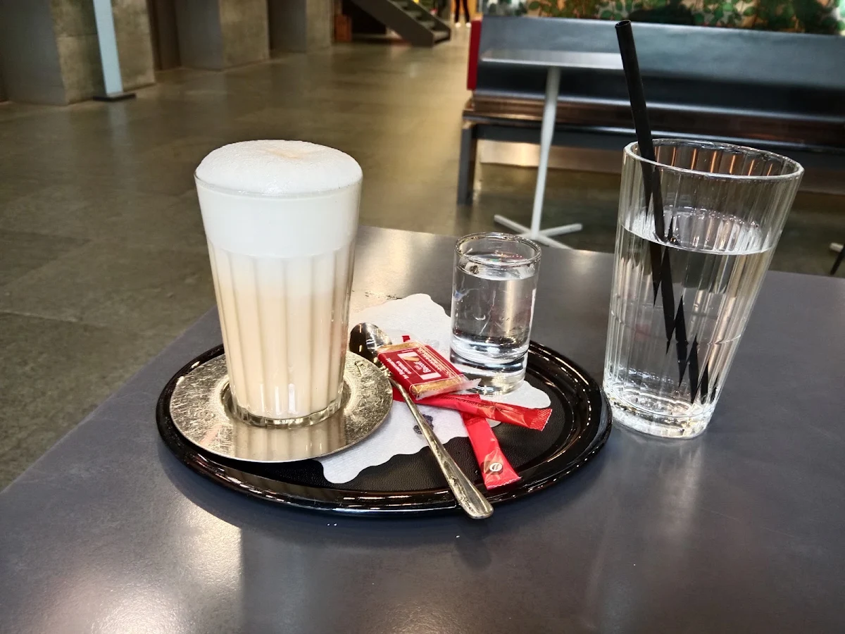 Essen und Trinken photo 1