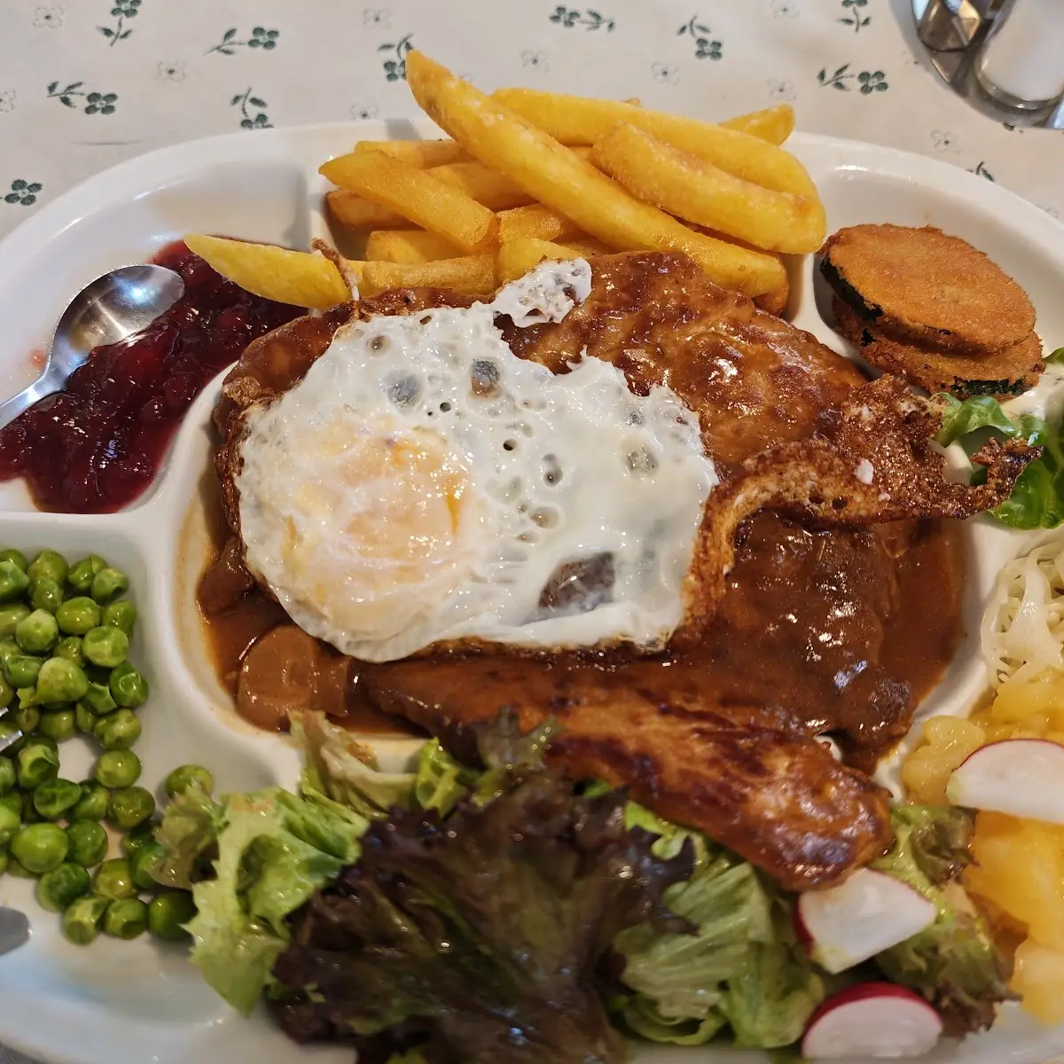 Essen und Trinken photo 2