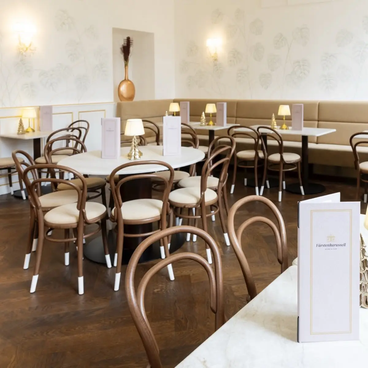 Fürstenkarussell Bistro & Café | Schlosspark Schönbrunn Titelbild