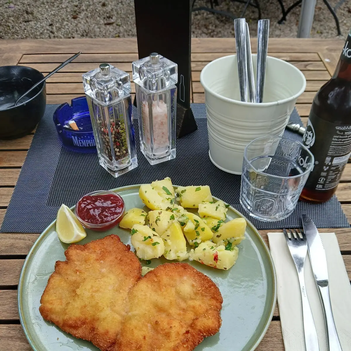 Essen und Trinken photo 2