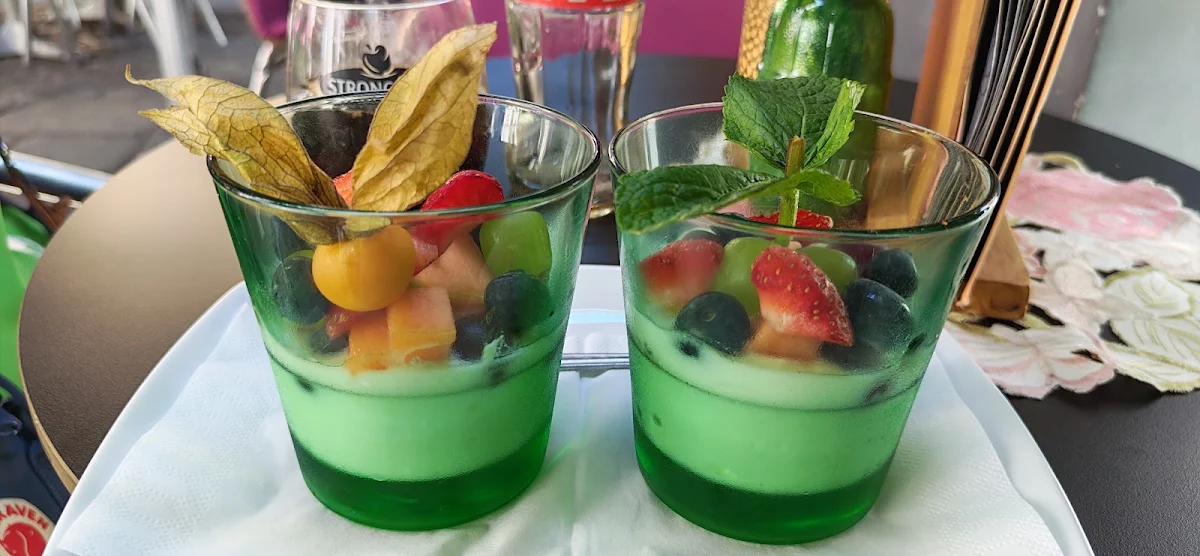 Essen und Trinken photo 2