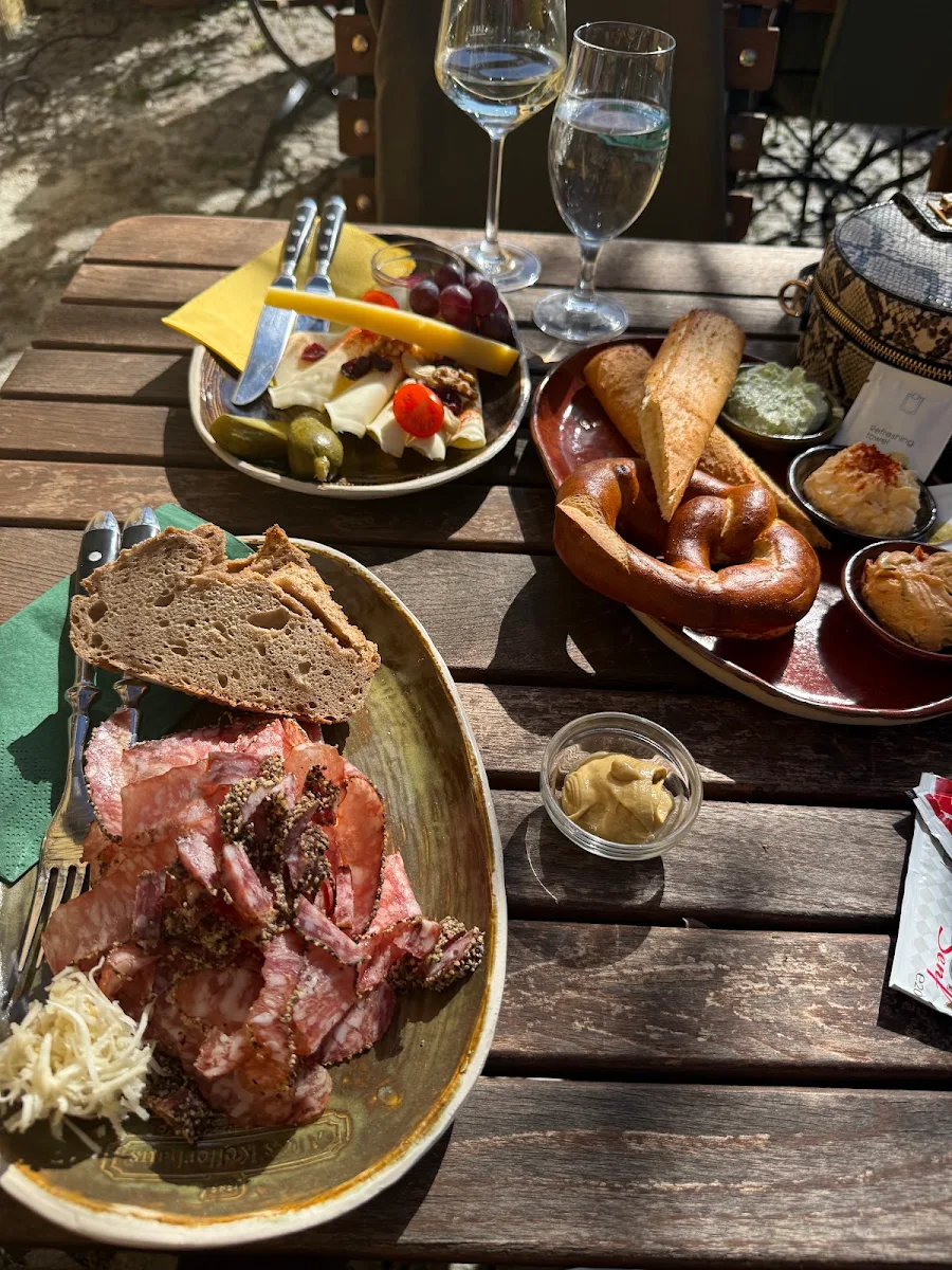 Essen und Trinken photo 3