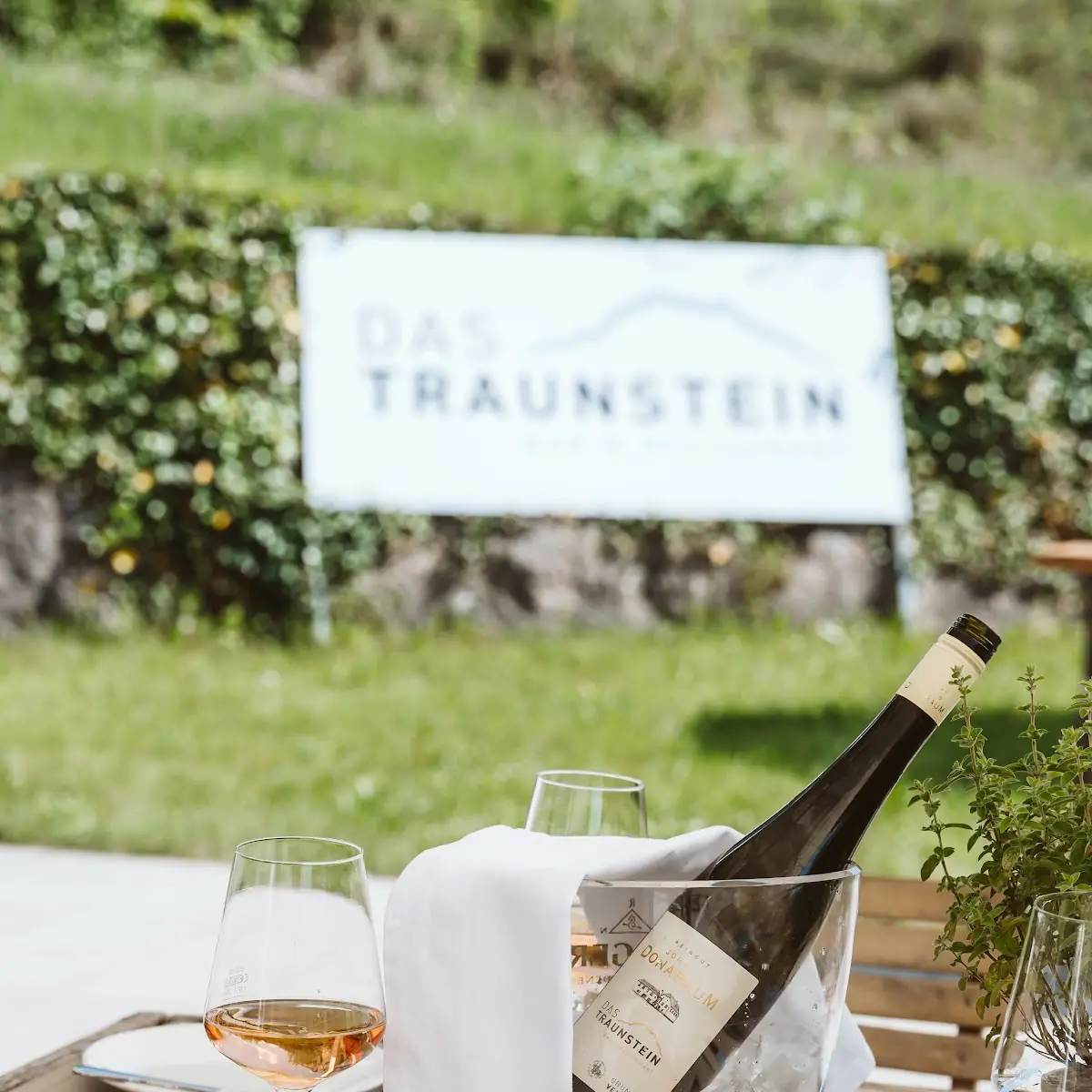 Essen und Trinken, Wirtshaus am Kampesberg
