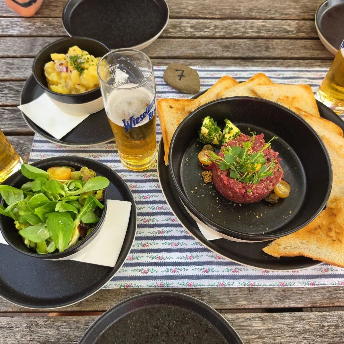 Essen und Trinken photo 1