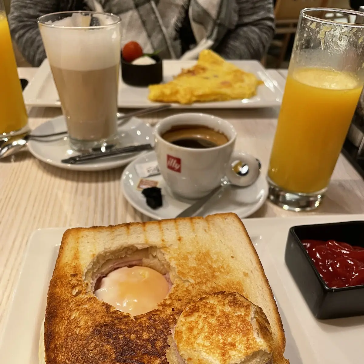 Essen und Trinken photo 3