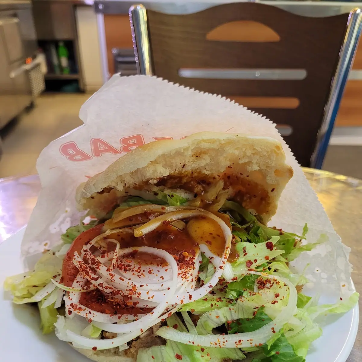 Essen und Trinken, Delphin Kebab