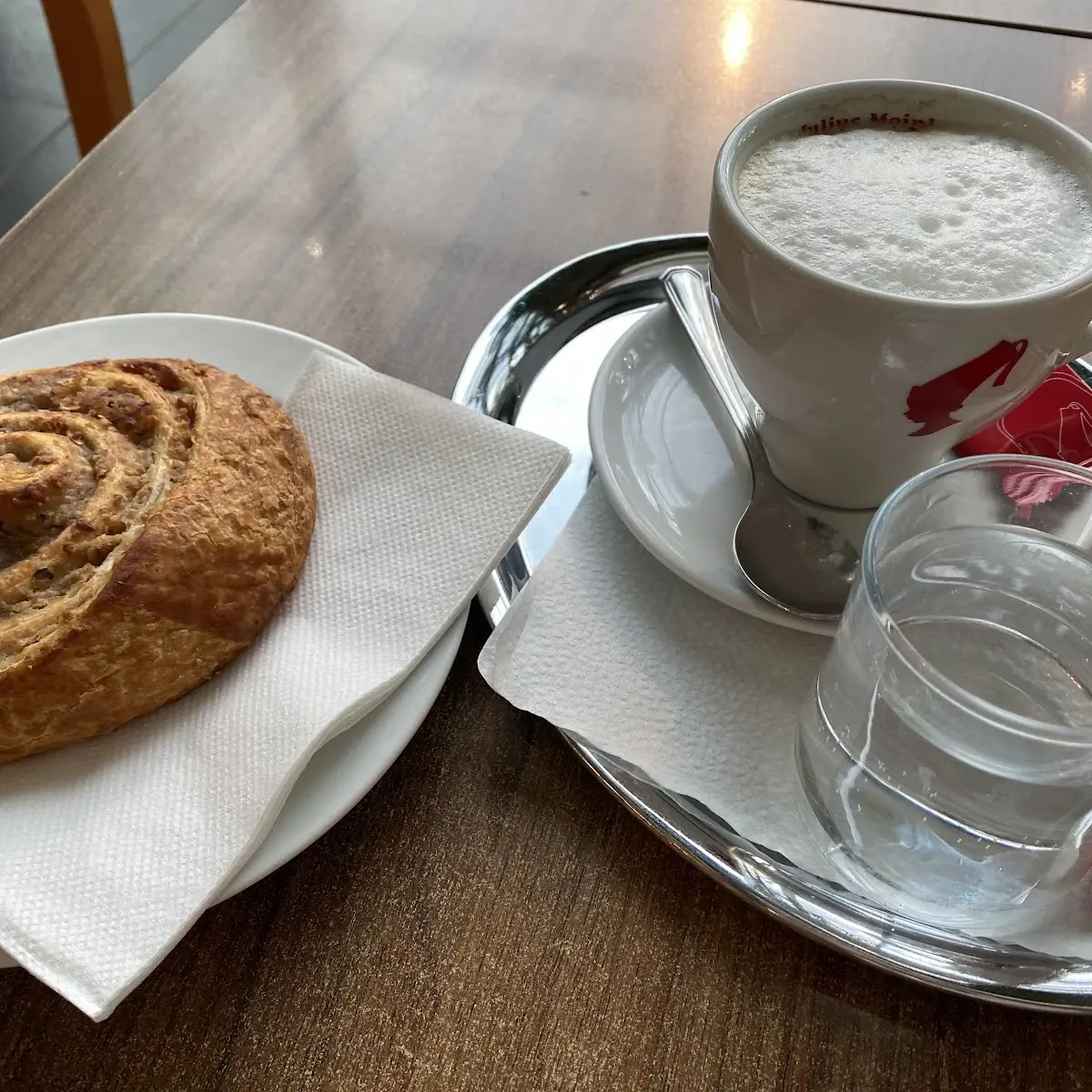 Essen und Trinken photo 2