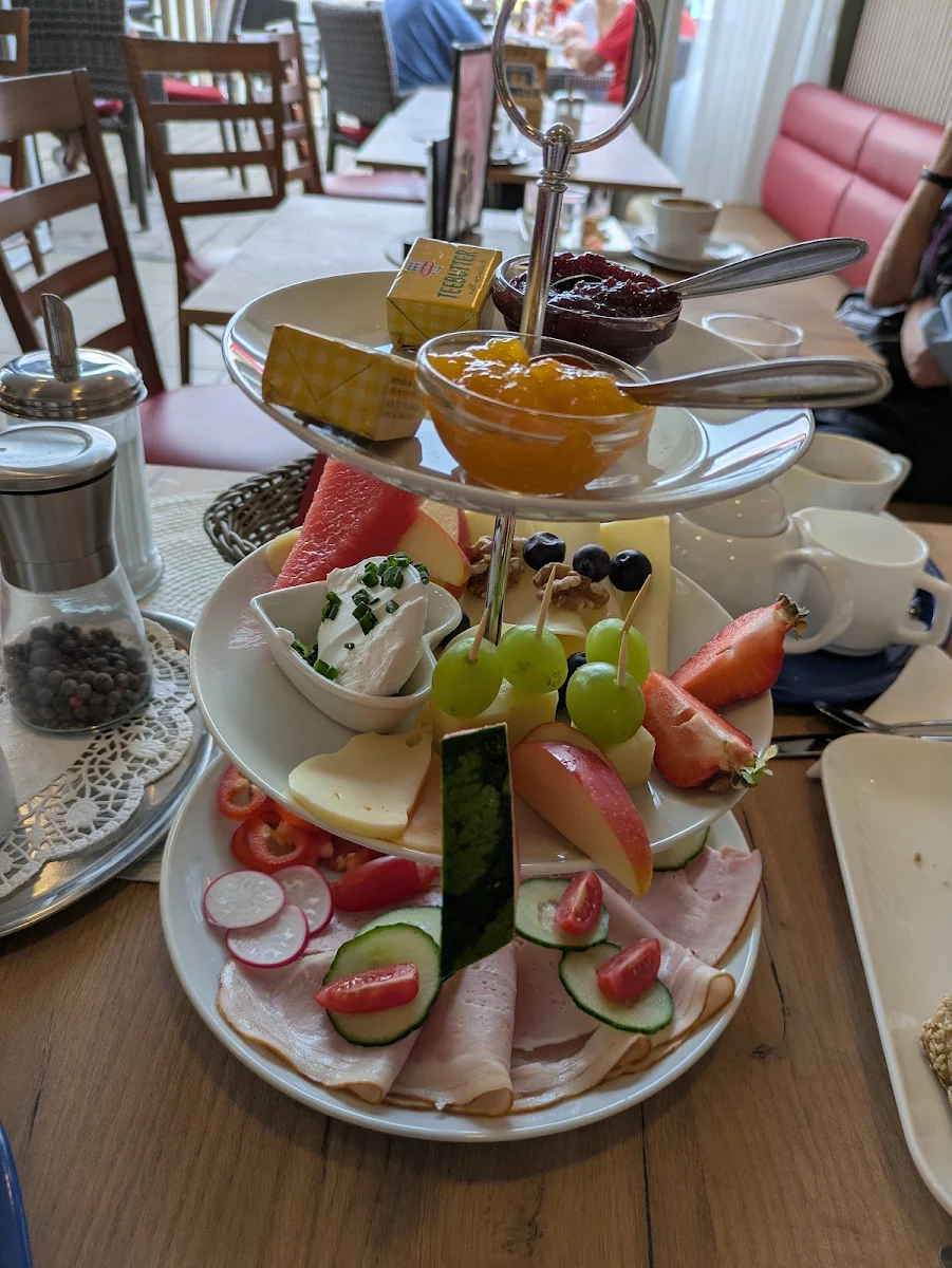 Essen und Trinken photo 1