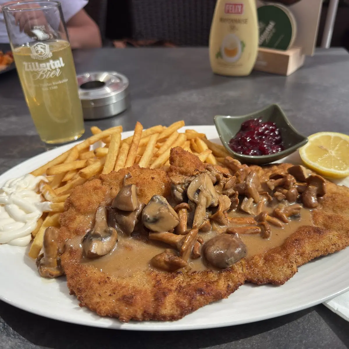 Essen und Trinken photo 1