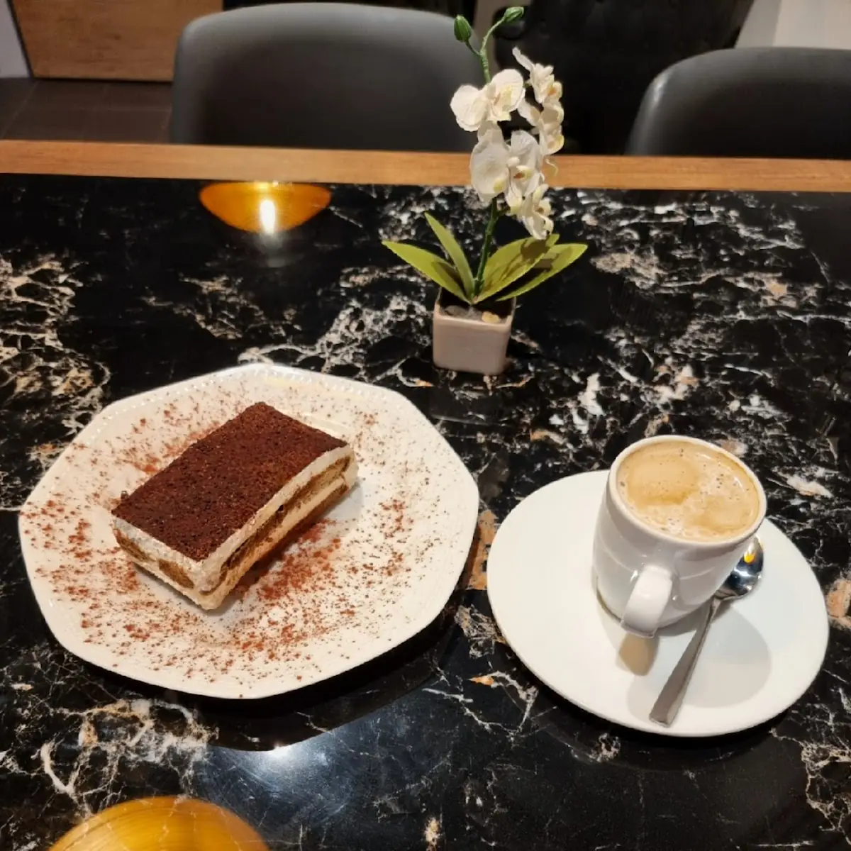 Essen und Trinken, KÜHNSDORF KEBAPHAUS