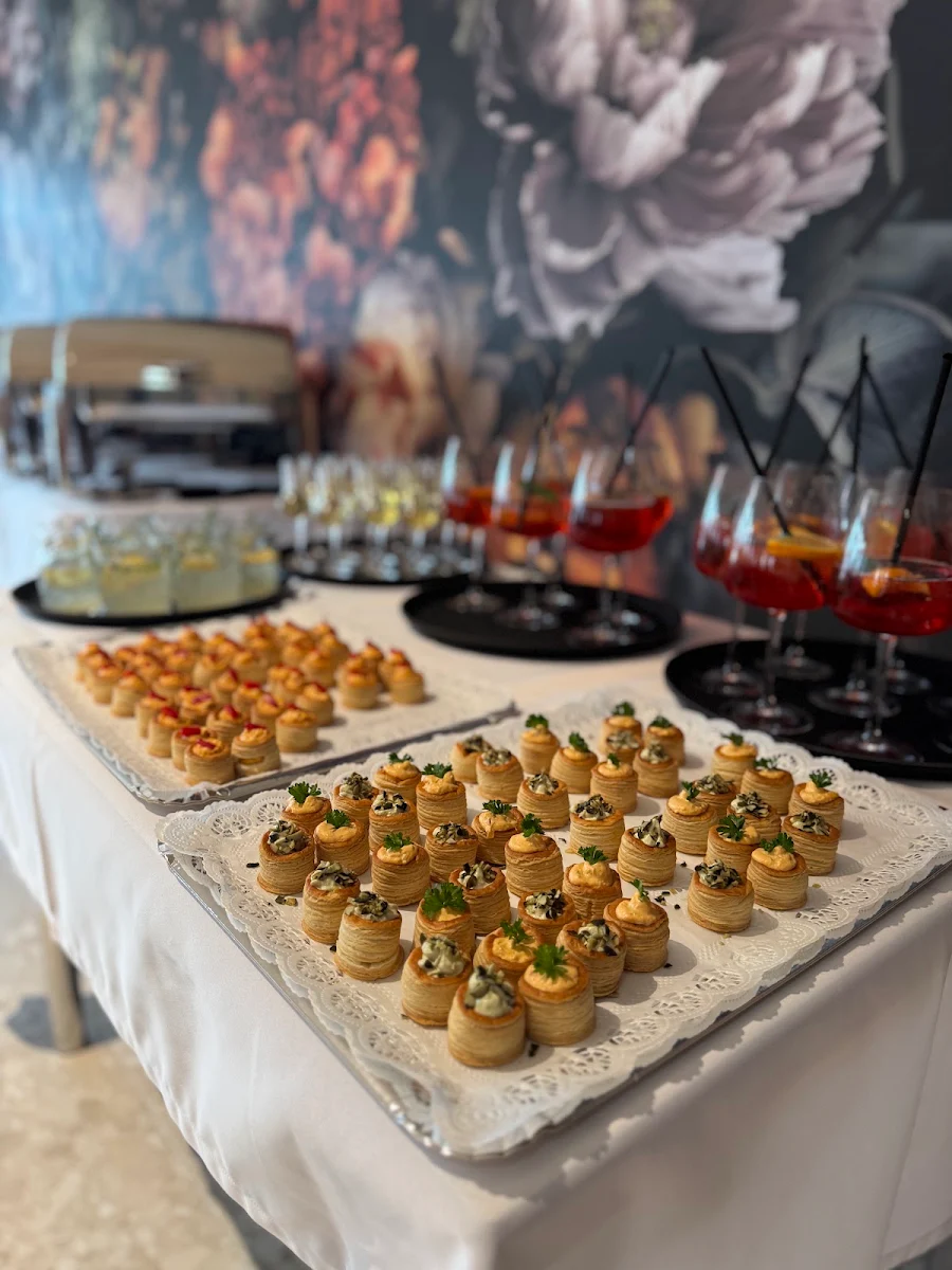 Essen und Trinken photo 1