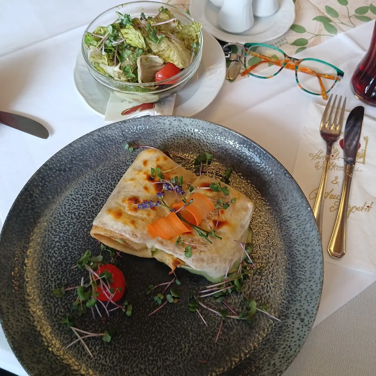 Essen und Trinken photo 2