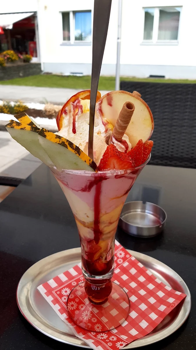 Essen und Trinken photo 1