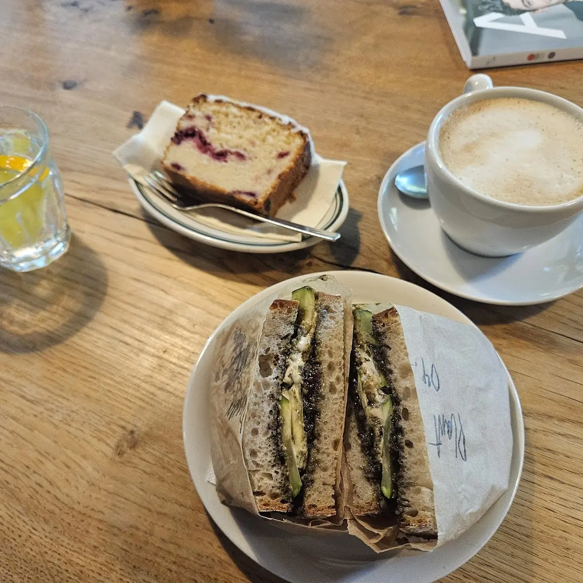 Essen und Trinken photo 6
