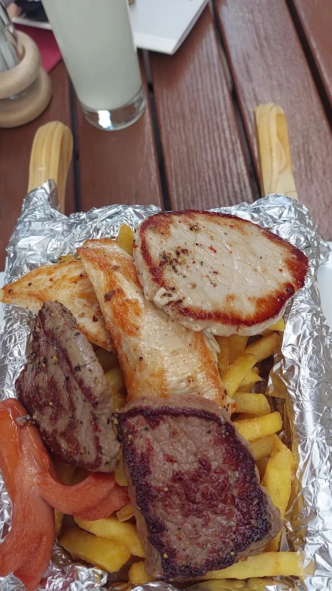 Essen und Trinken photo 2