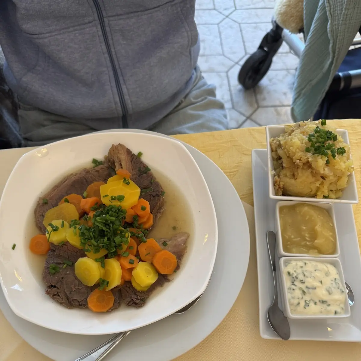 Essen und Trinken photo 2