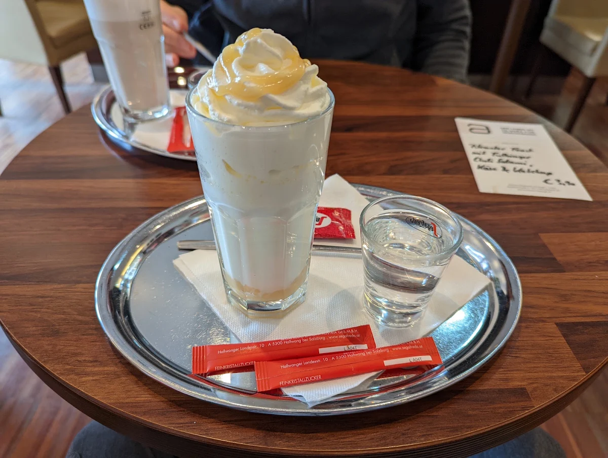 Essen und Trinken photo 3
