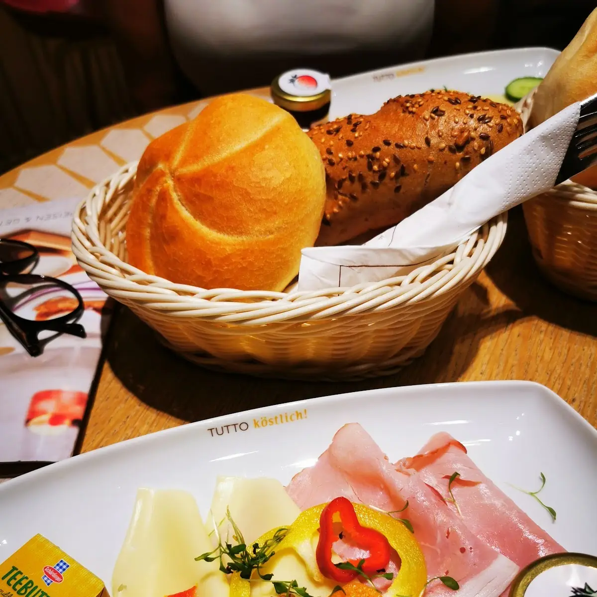 Essen und Trinken photo 2