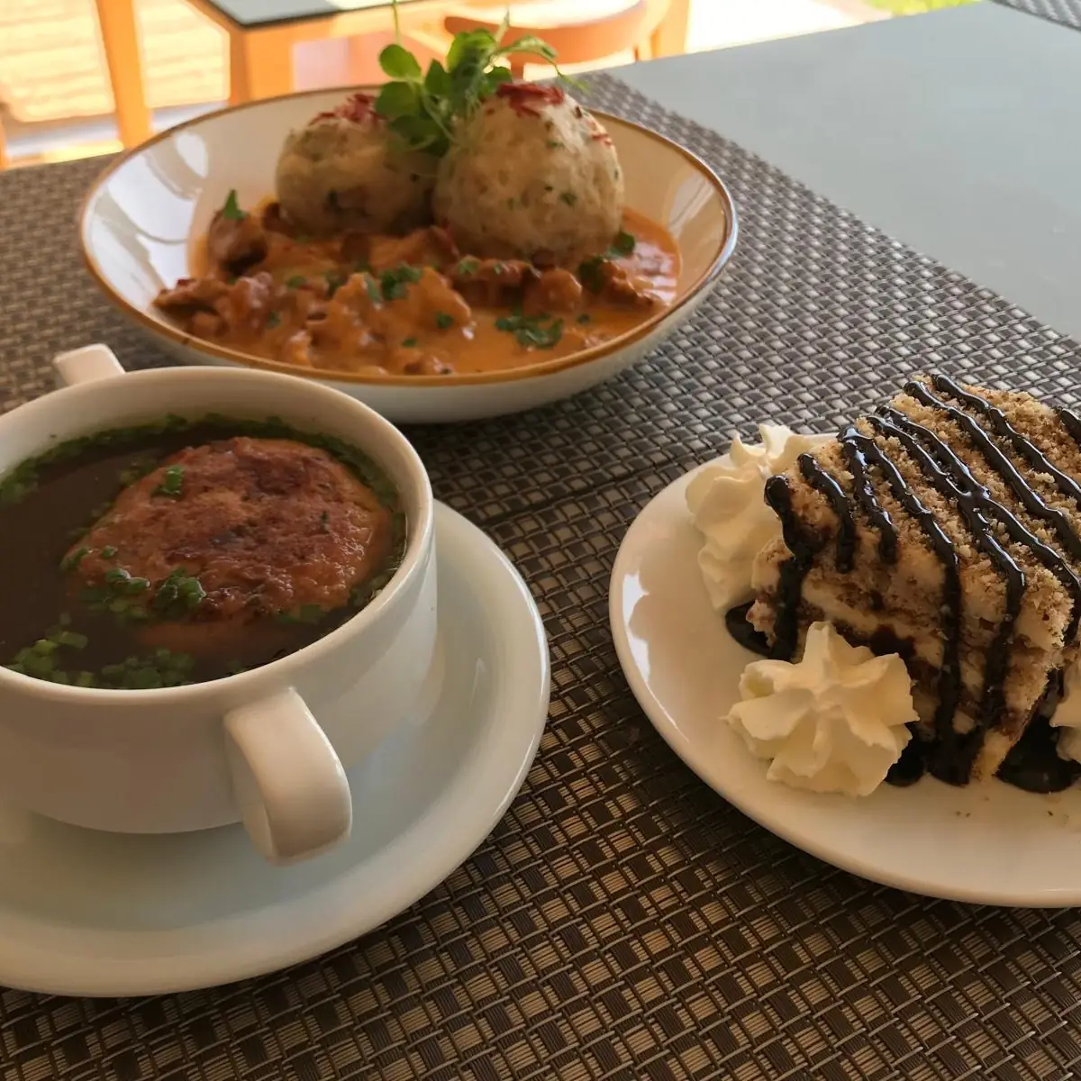 Essen und Trinken photo 1
