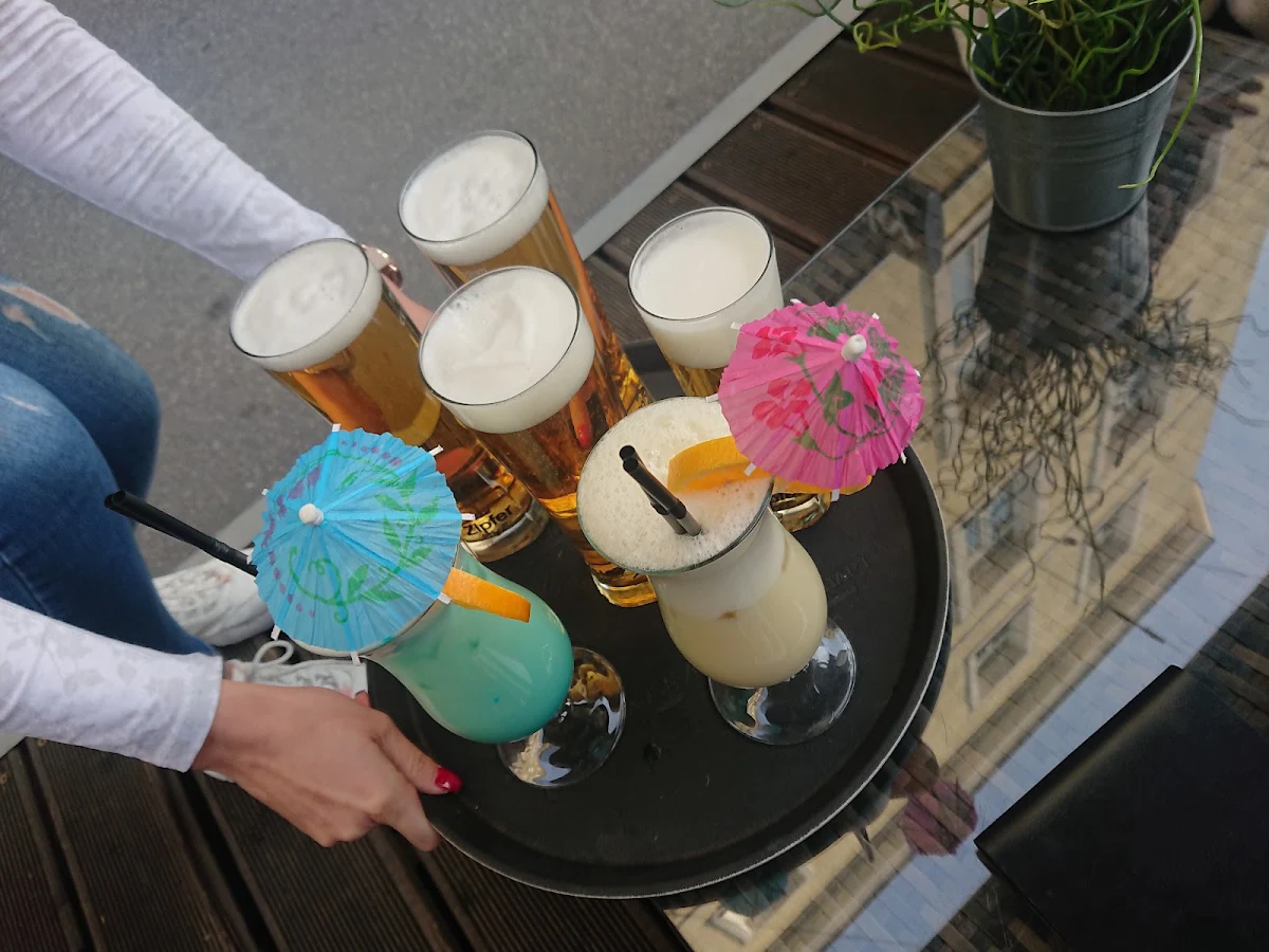 Essen und Trinken photo 3