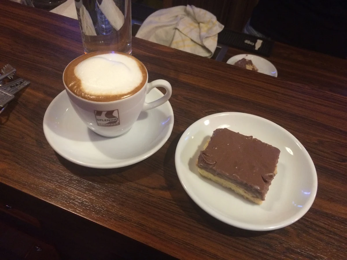 Essen und Trinken photo 2