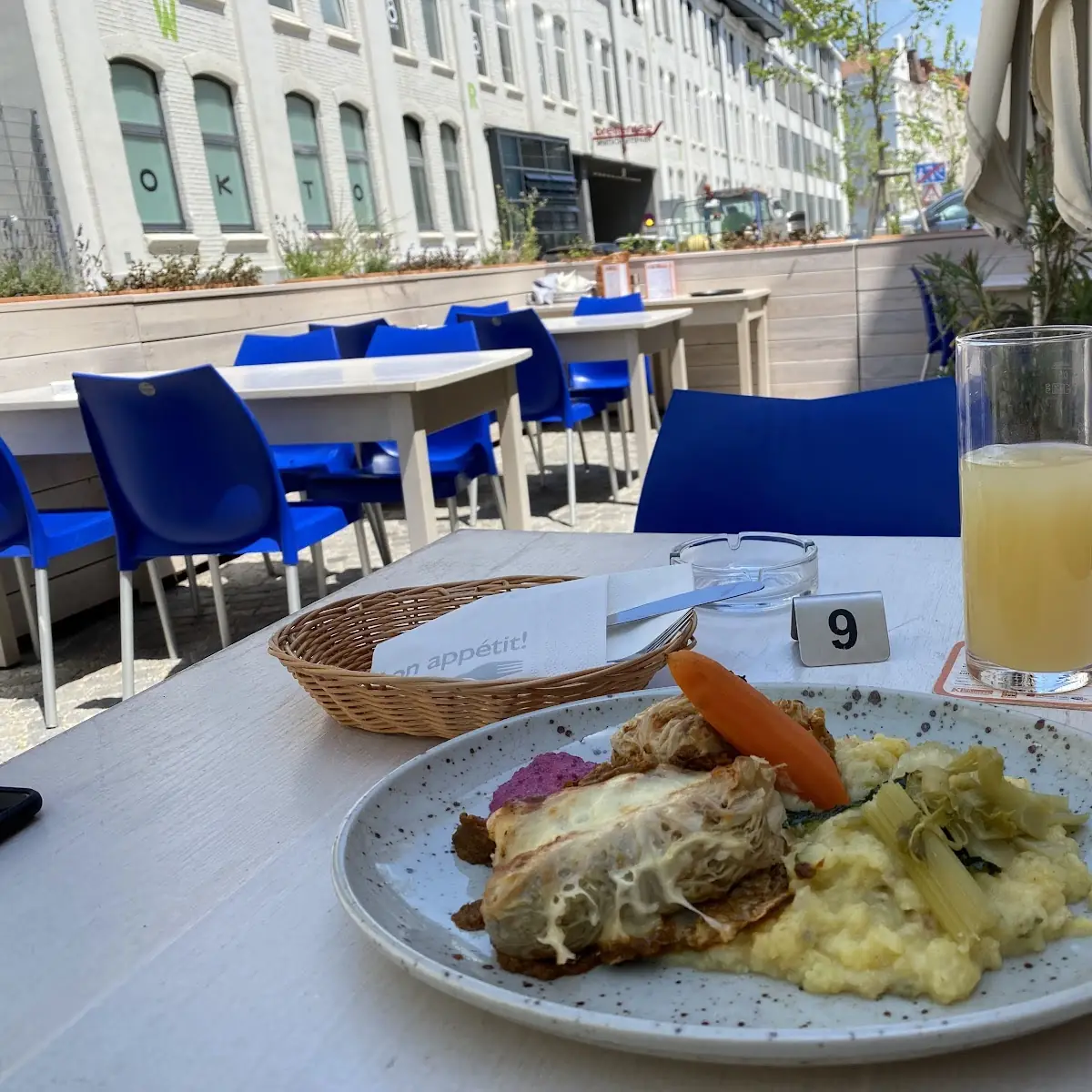Essen und Trinken photo 1