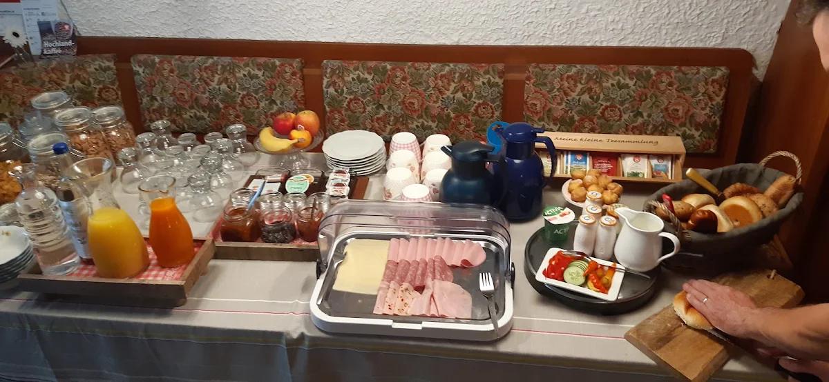 Essen und Trinken photo 2