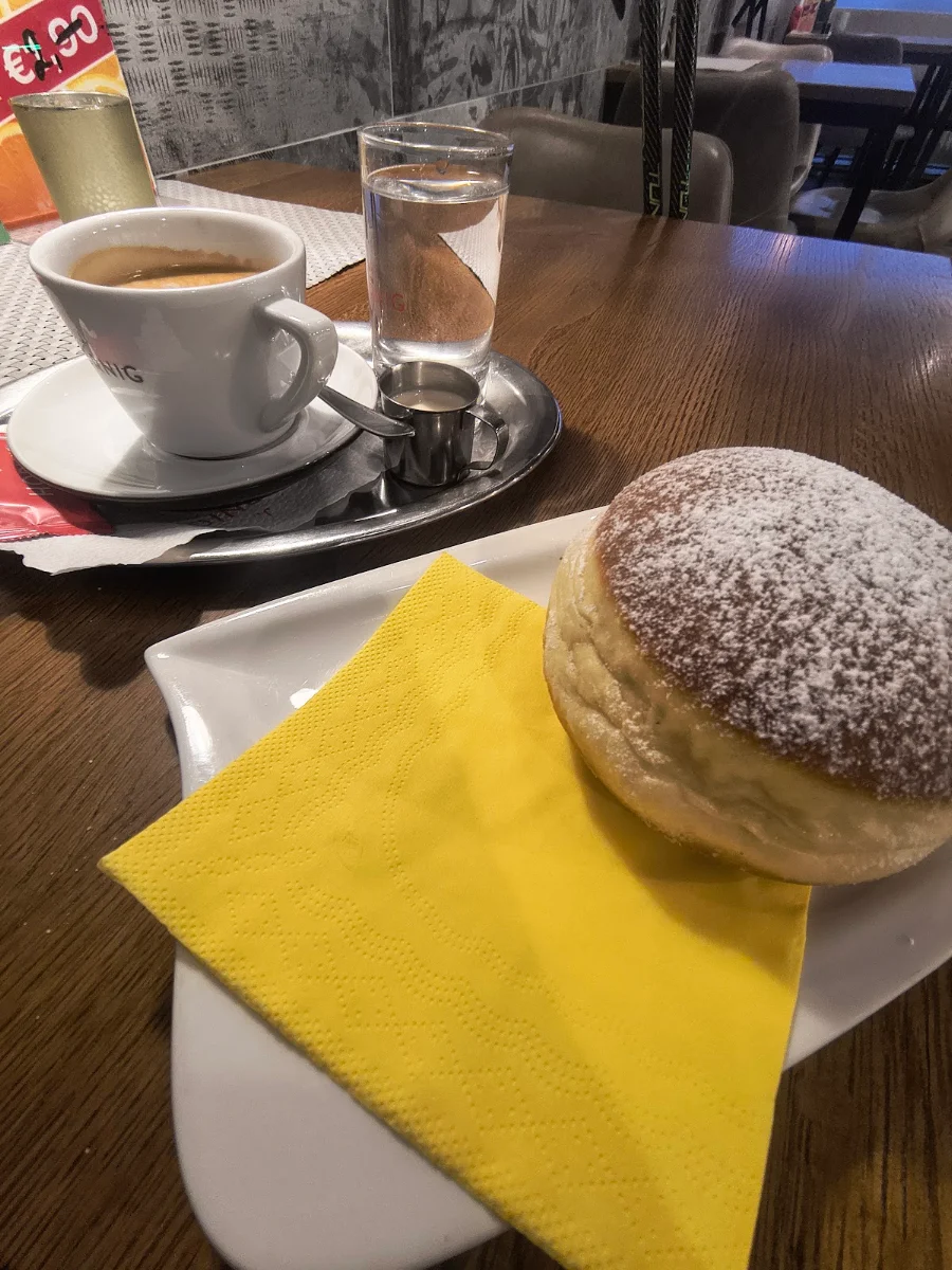 Essen und Trinken photo 3