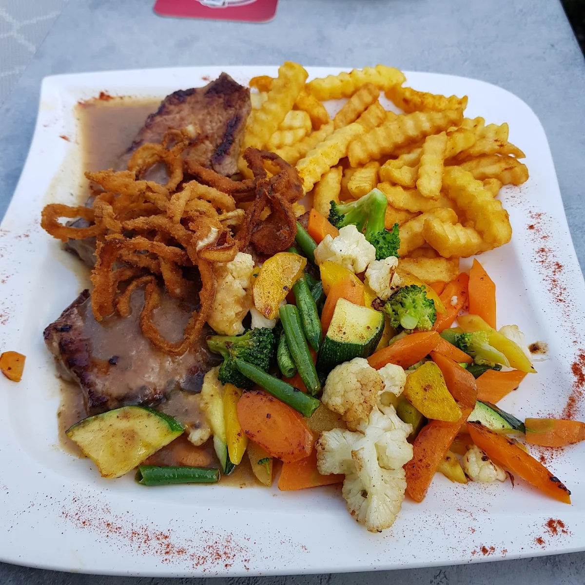 Essen und Trinken photo 2