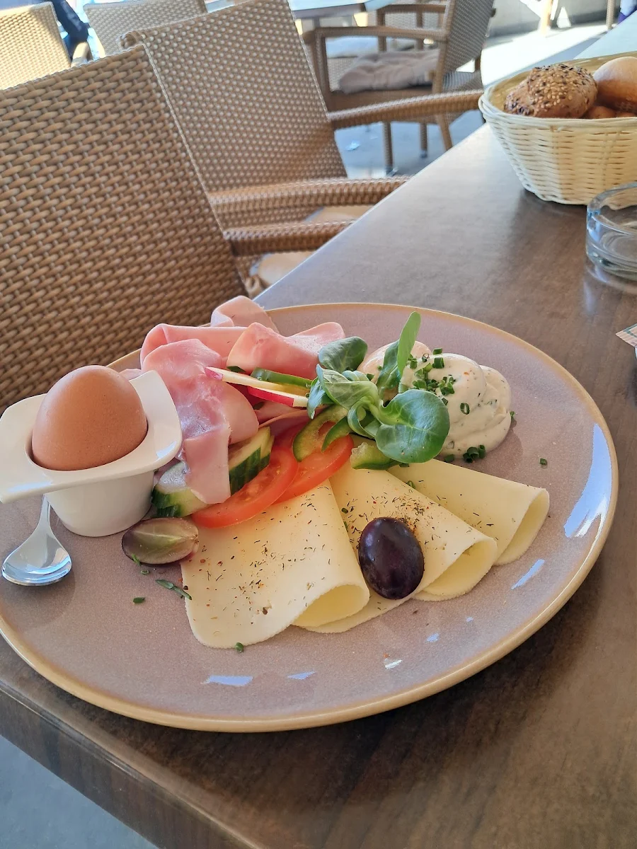 Essen und Trinken photo 2