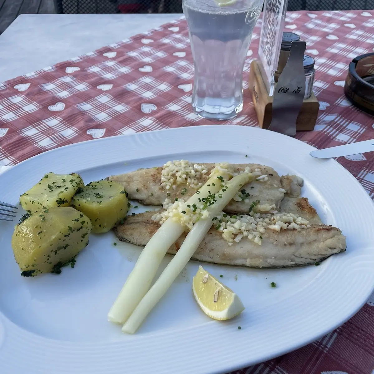 Essen und Trinken photo 4