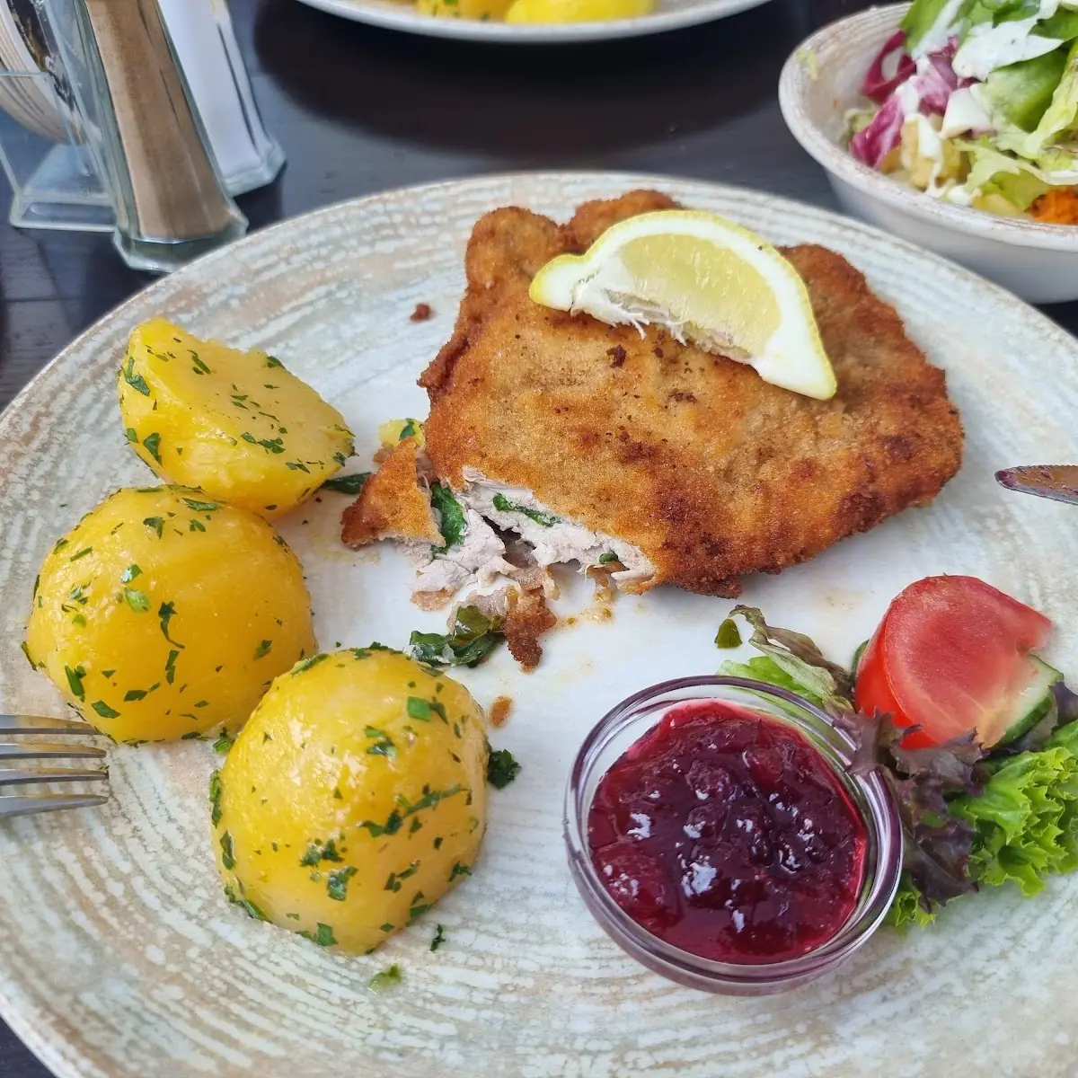 Essen und Trinken photo 1