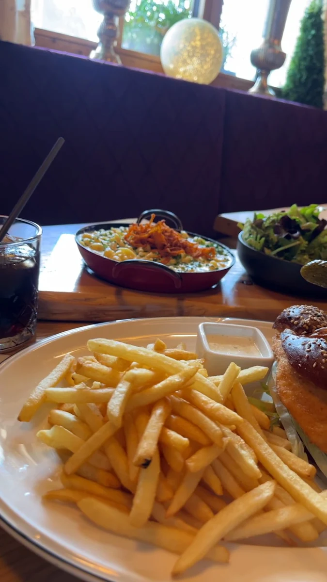 Essen und Trinken photo 2