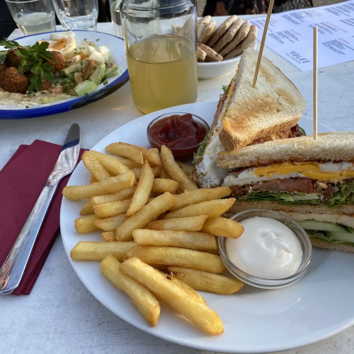 Essen und Trinken photo 2