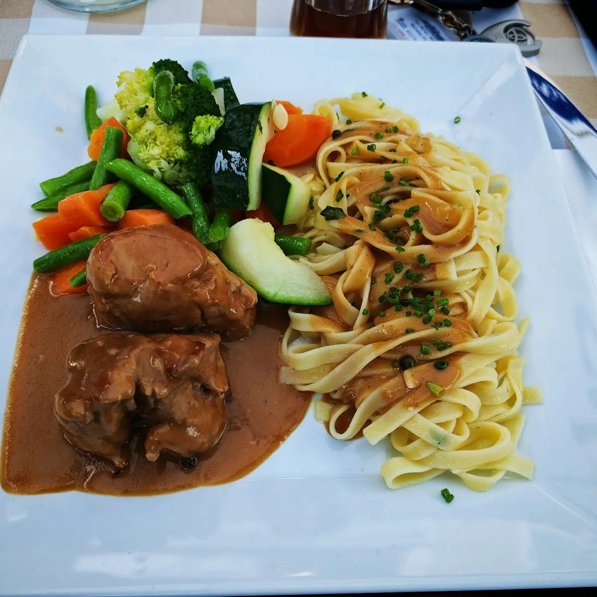 Essen und Trinken photo 3