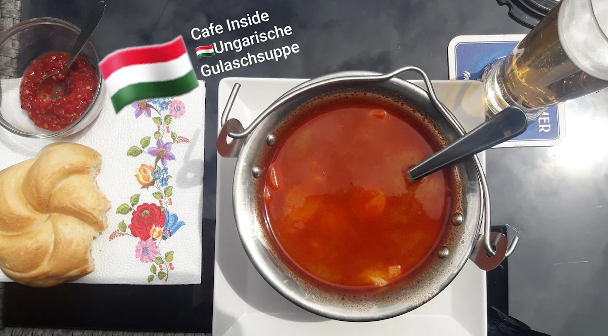 Inside café and dart Titelbild