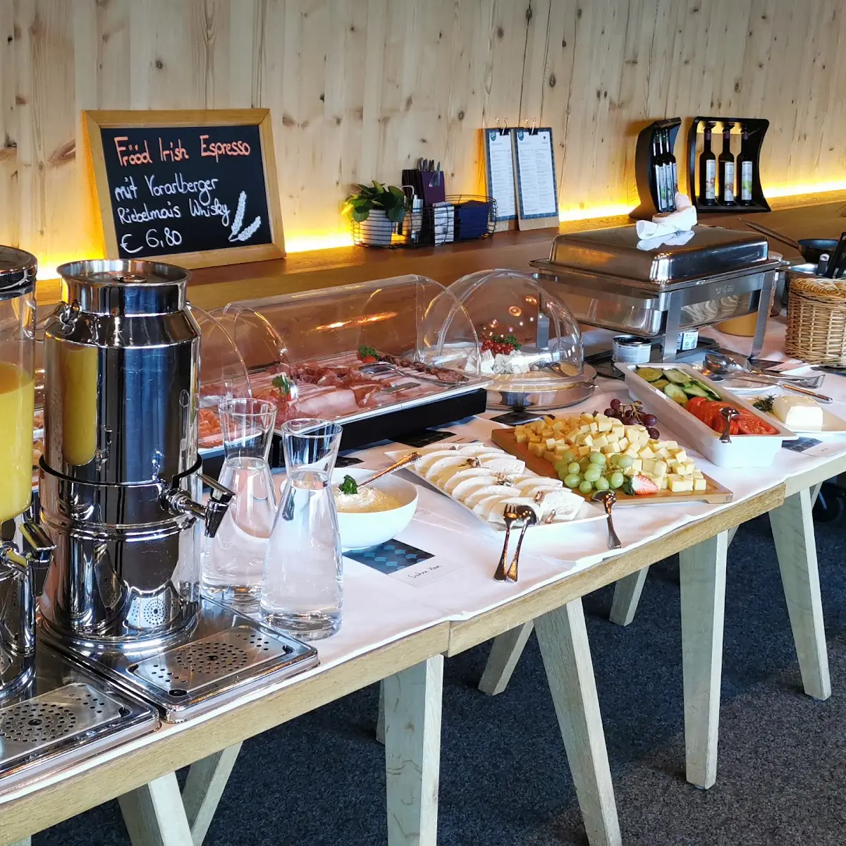 Essen und Trinken photo 1
