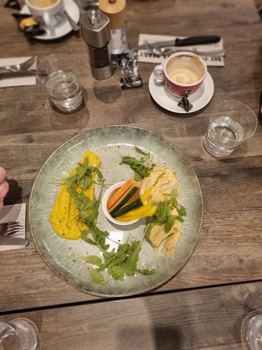 Essen und Trinken photo 2