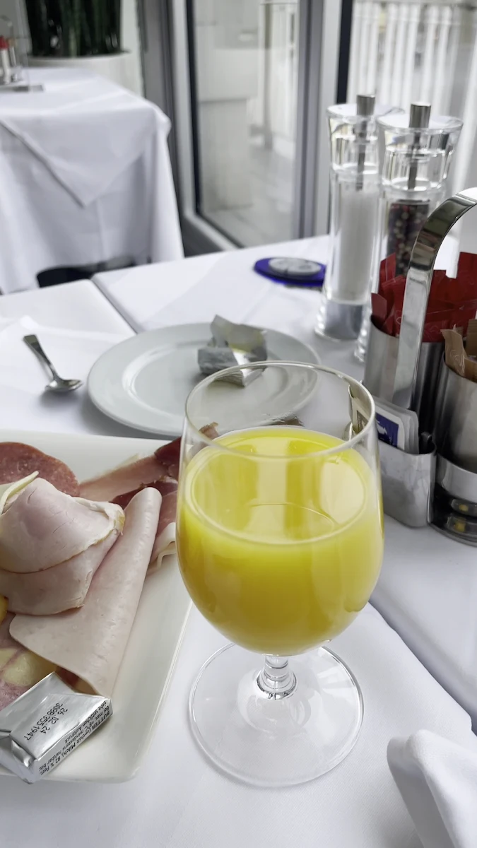 Essen und Trinken photo 2