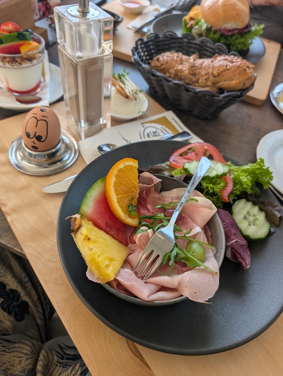 Essen und Trinken photo 2