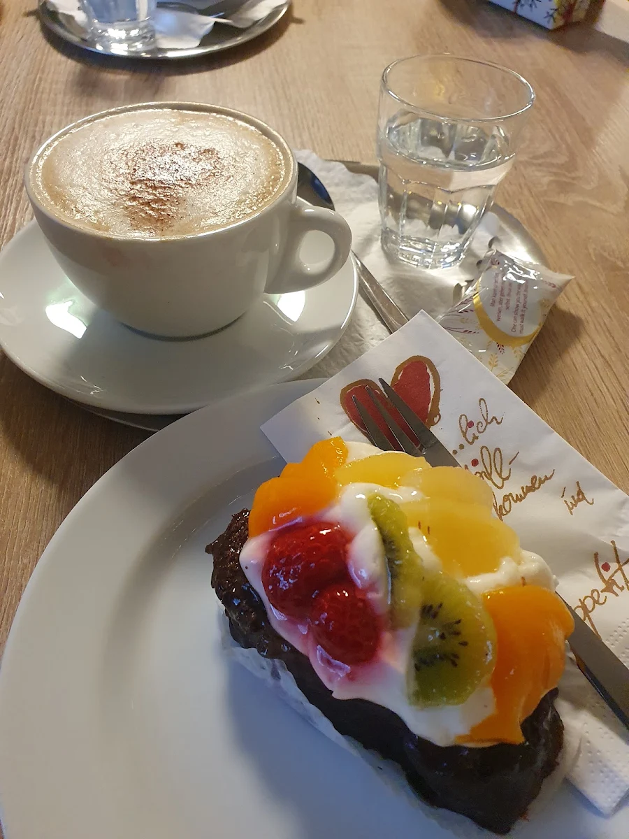 Essen und Trinken photo 3