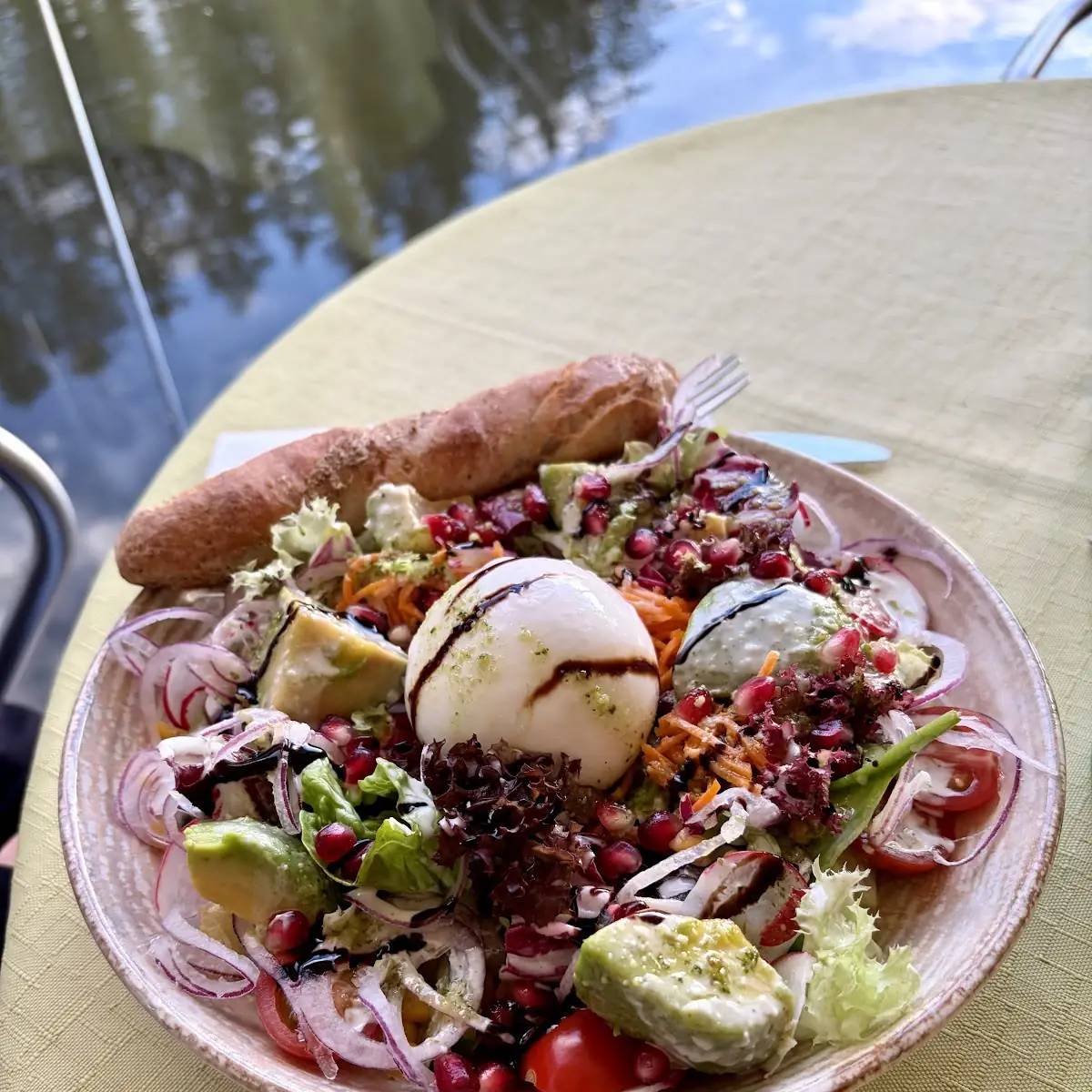 Essen und Trinken photo 2