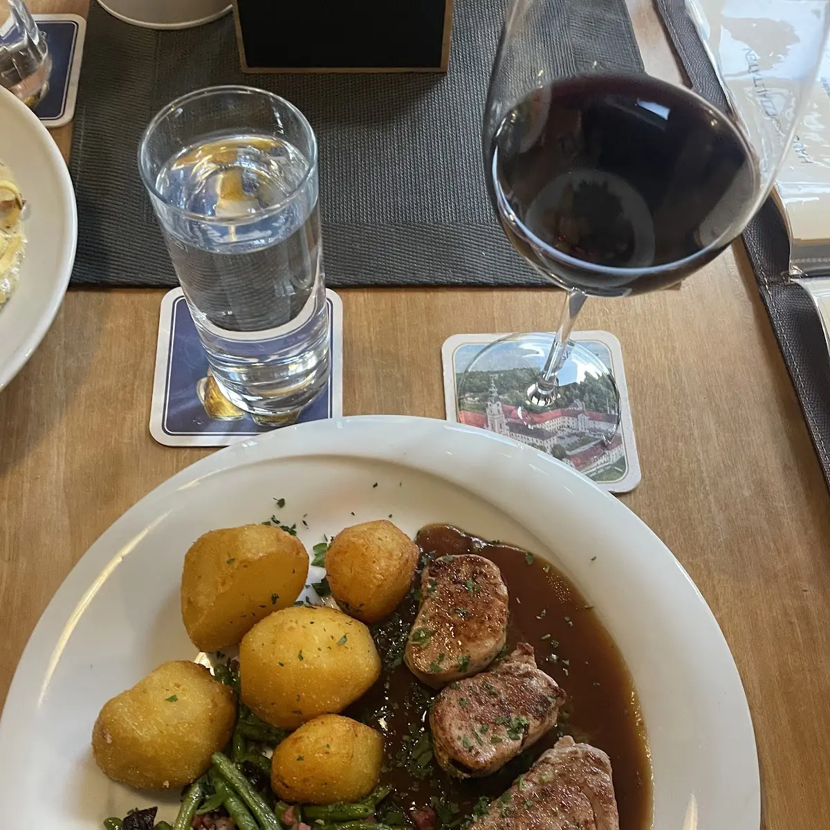 Essen und Trinken photo 2