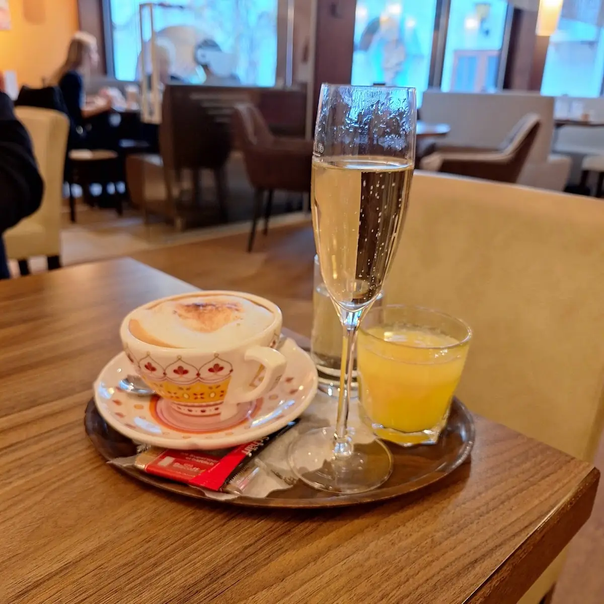 Essen und Trinken photo 3
