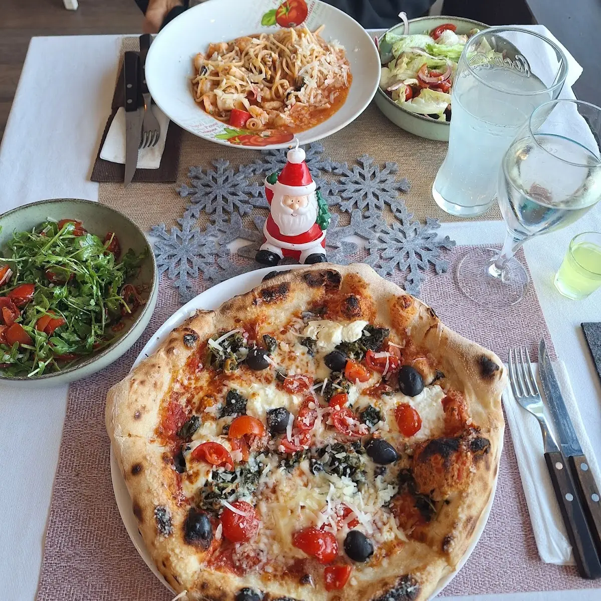 Essen und Trinken photo 3