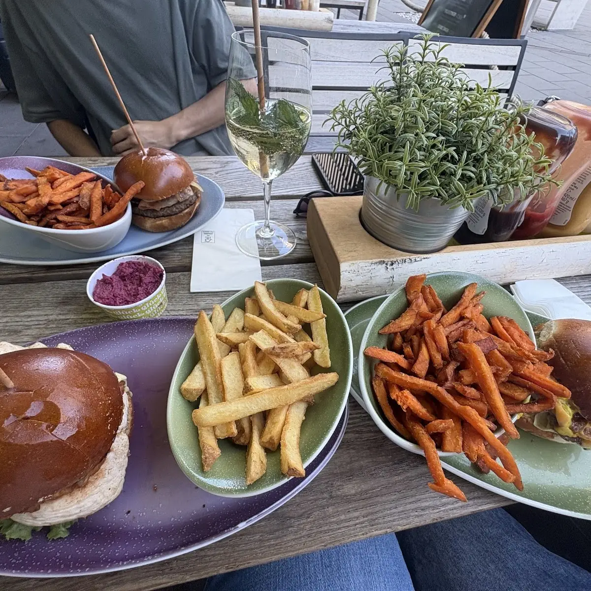 Essen und Trinken photo 3